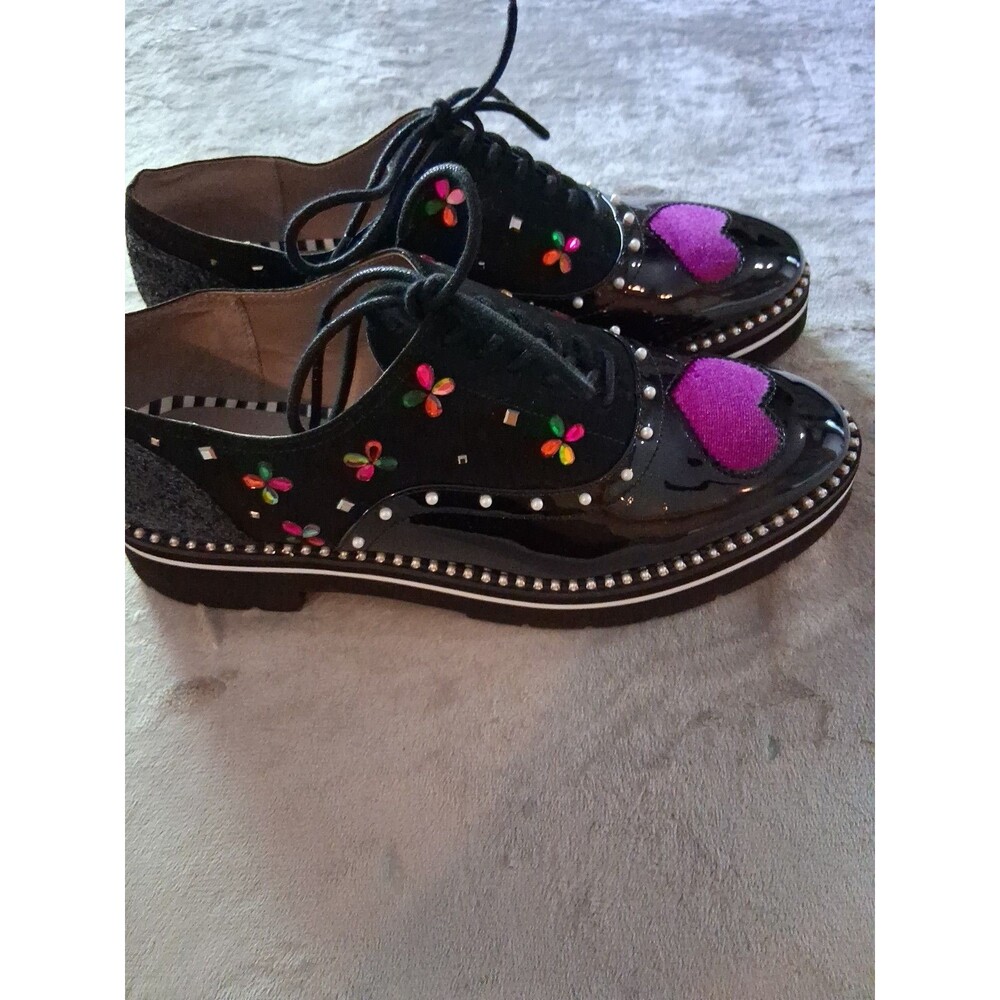 Betsey Johnson Black LaceUp Flats Heart Floral Studded & Glitter Accents Sz 10M - Picture 5 of 8